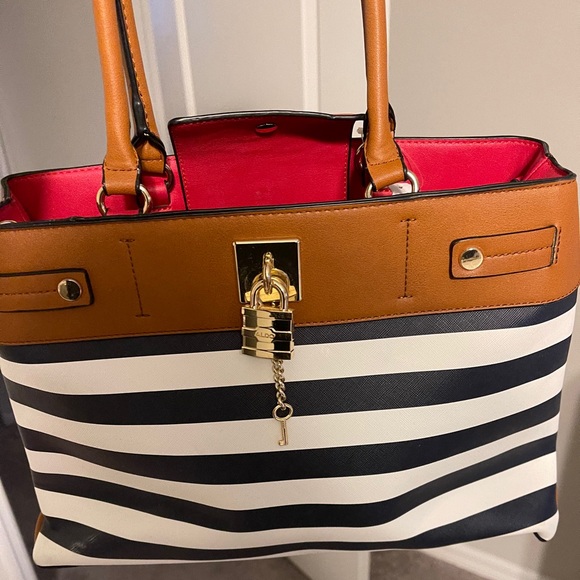 Aldo Handbags - Aldo handbag